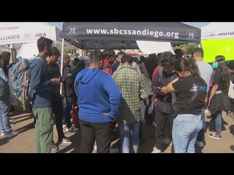 Volunteers struggle to keep up with migrants in need of help at U.S.-Mexico border