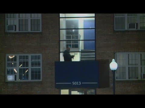Man, 2 women found dead inside Northeast DC home