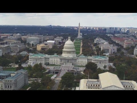 Lawmakers push to raise the federal minimum wage