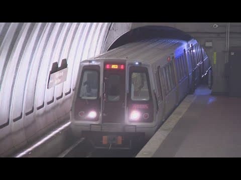 Track issue on Metro's Red Line causes major delays during morning commute