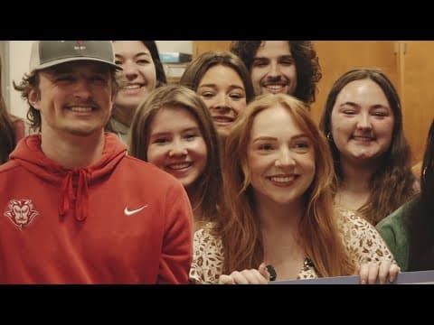 Halls High School teacher gets $25K donation to improve science lab