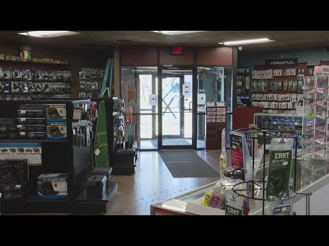 Teens arrested for trying to break into gun store on Indy's north side