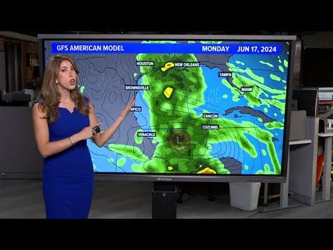 System in Bay of Campeche now has 50% chance of development (English and Spanish)