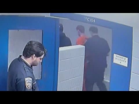 KHOU 11 Investigates: Force used against inmates in handcuffs at the Harris County Jail