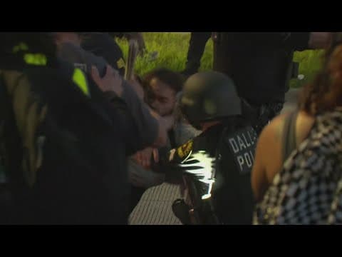 Anti-ICE protests in Dallas prompt police response