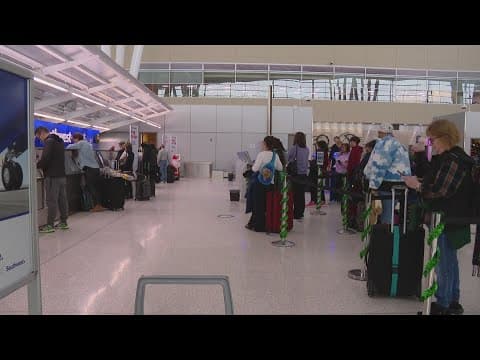 Busy travel day ahead of Thanksgiving weekend