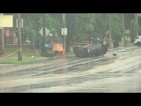 1 seriously injured in south Columbus crash