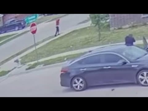 Man caught on camera in North Texas shootout not indicted on murder charge