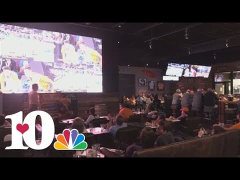 Fans show support for Lady Vols