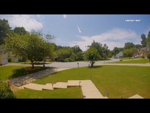 Large fireball spotted in skies over U.S. Southeast #meteor #fireball #astronomy