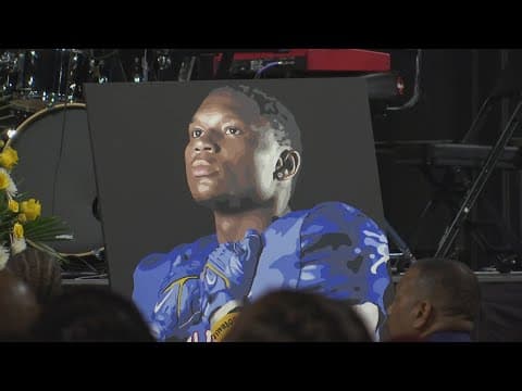 Community comes together to remember HSE football player Mason Alexander