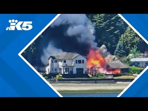 3-alarm fire engulfs multiple homes near Bremerton