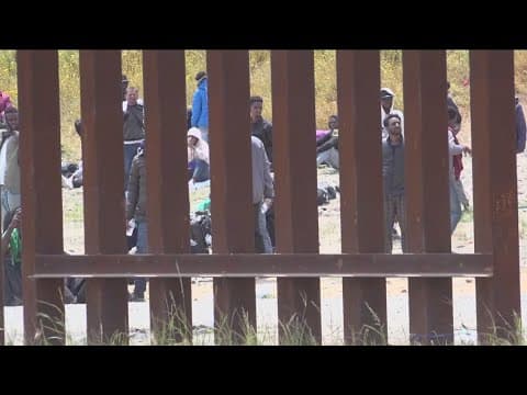 Hundreds of migrants line up at border west of San Ysidro ahead of Title 42 expiration