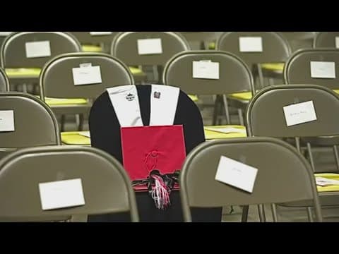 Crash kills student on the morning of graduation