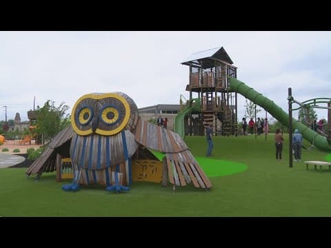 East Indianapolis nature park and community center opens