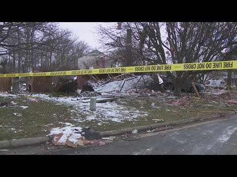 Homeowner, pets evacuated before house exploded with firefighters inside