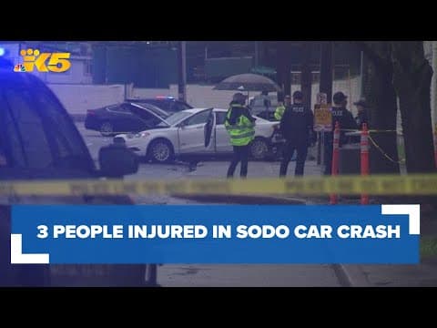 3 injured in car crash along Airport Way South