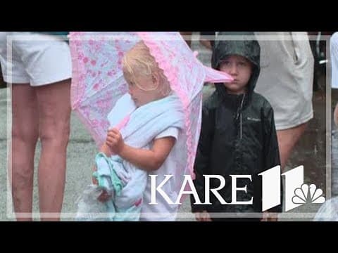 Rain doesn't dampen spirits at Delano 4th of July parade