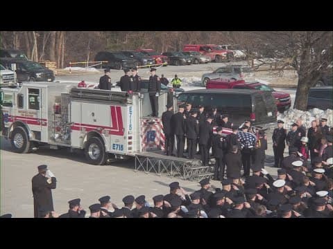 Fallen firefighter honored in memorial ceremony