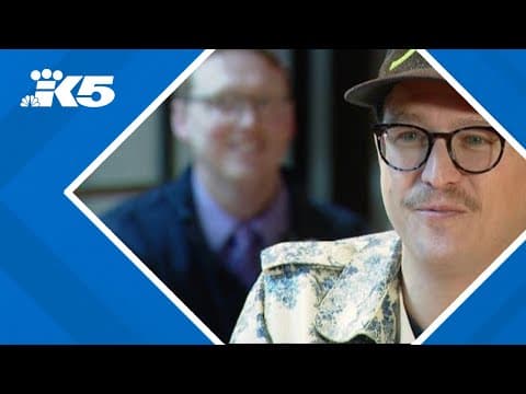 Viral 'crying Mariners fan' pays it forward ahead of Game 5