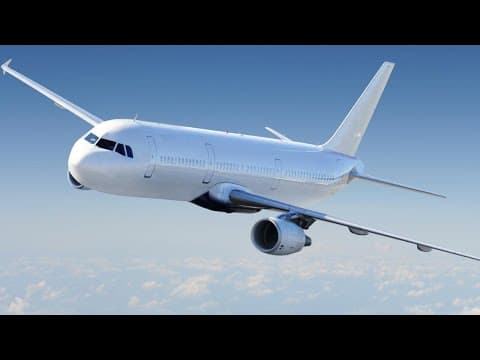 Here are the best times to book flights around the holidays