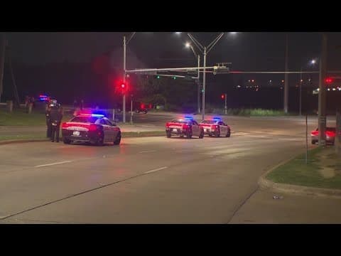 Traffic Alert: Fatal auto pedestrian crash reported in Southern Dallas