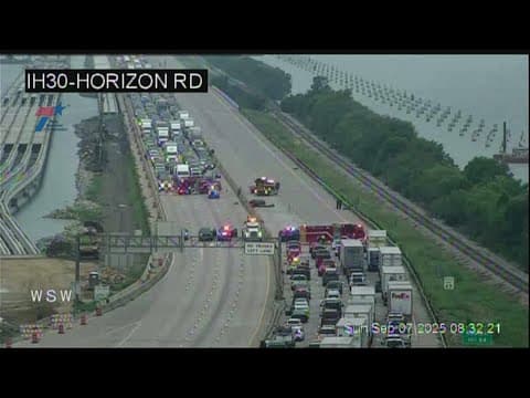 Incident closes east and westbound lanes of Interstate 30 near Rockwall