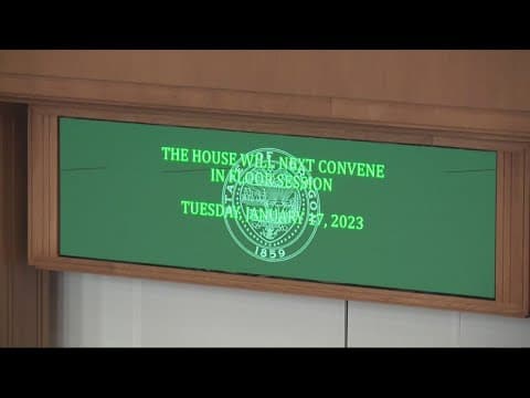 Oregon lawmakers speak on state housing plans in Salem