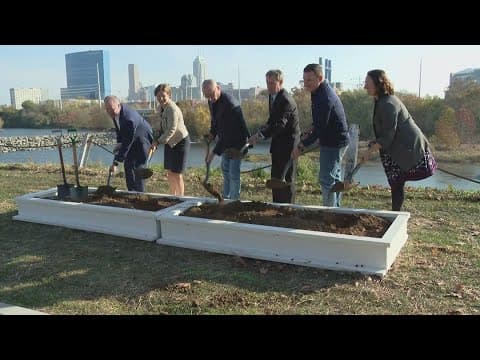 Indianapolis breaks ground of Henry Street Bridge