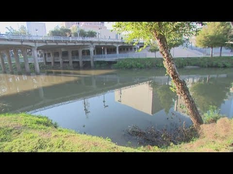 Woman's body found in Buffalo Bayou near downtown Houston