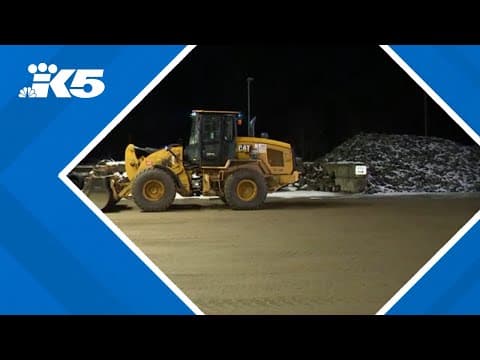 How Snohomish County crews are treating roads amid snowy week