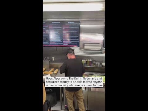 Free meals for Nederland fire victims