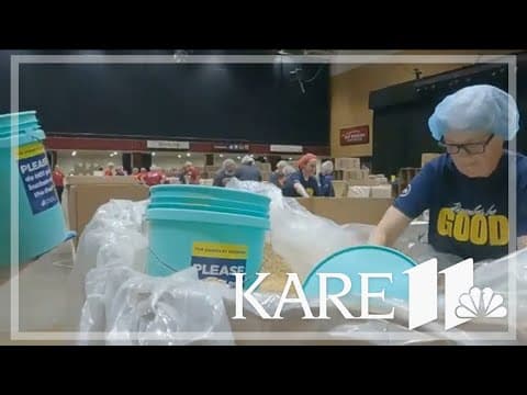 Volunteers in St. Paul pack meals for 9/11 Day of Service