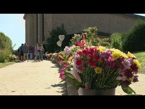 Annunciation holds first Sunday mass since school shooting