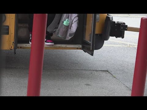 Knox. Co students start school with new principal