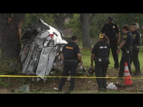 HPD: Major rollover crash in southwest Houston