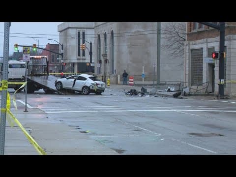 Muncie police chase with wanted woman leads to deadly crash