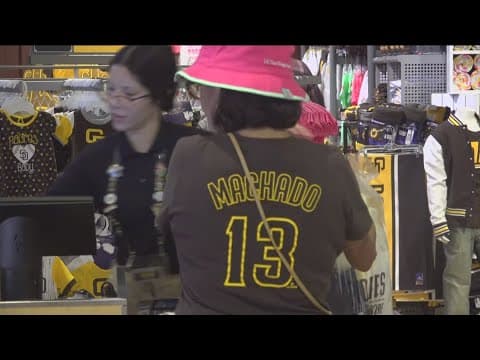 Fans react to Padres clinching playoff spot