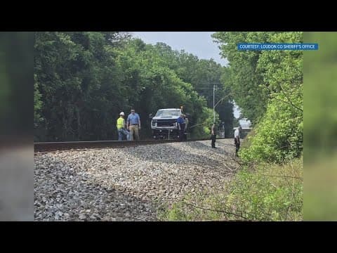No signs of trauma, foul play after body found near railroad tracks in Lenoir City