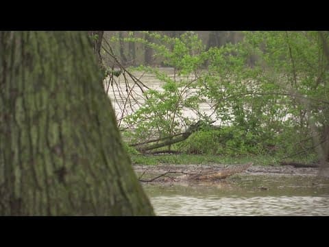 Flooding concerns grow as rain continues to fall in Indiana
