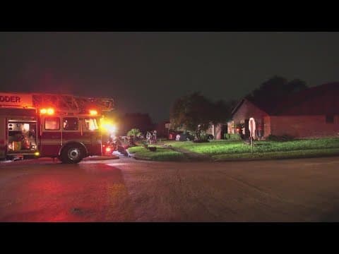 One person dead in Missouri City house fire