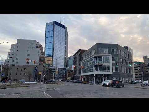 Outdoor patio season starts in downtown Indianapolis