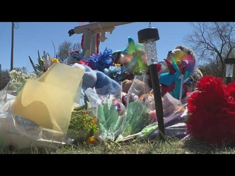 Memorial grows for 5-year-old North Texas boy hit and killed by school bus