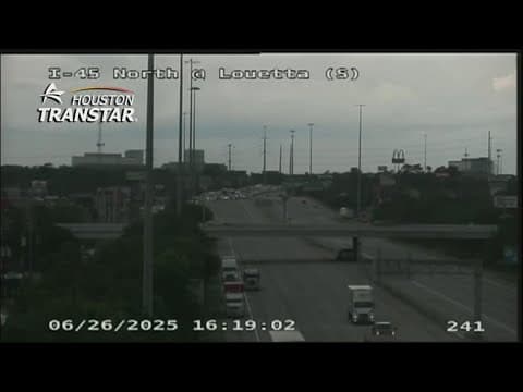 Armed woman in standoff with police on I-45 at Louetta, both sides shut down