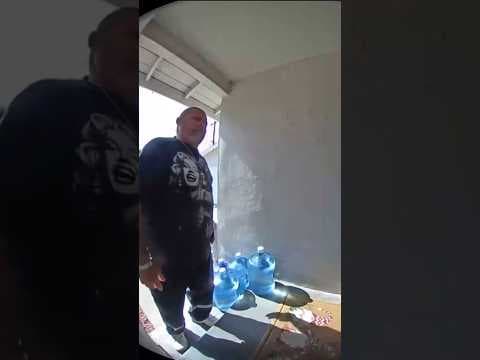 This man was captured on camera returning stranger’s wallet