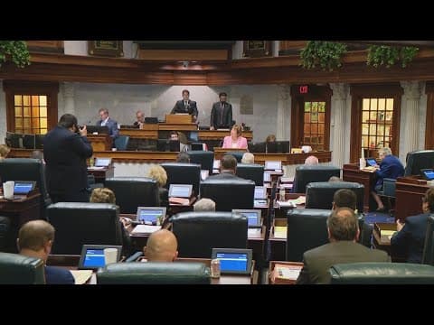 Bill dealing with 3rd grade literacy passes out of Indiana Senate