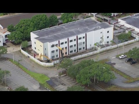 Demolition of the Parkland, Florida classroom building where 17 died in 2018 shooting begins