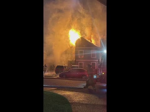 Two houses damaged in Tacoma fire