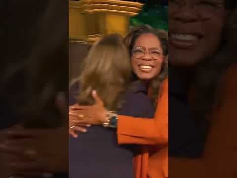 Oprah speaks with Kamala Harris on campaign trail