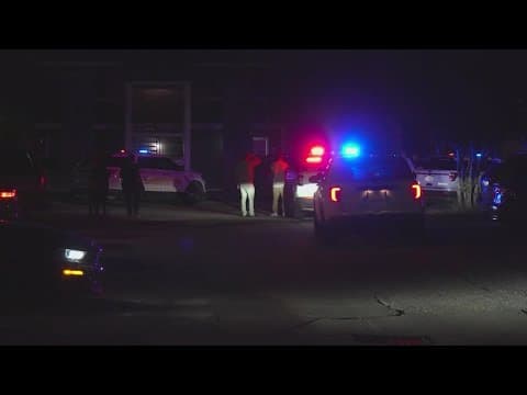 Man stabs his 2 roommates who wanted to evict him, HCSO says